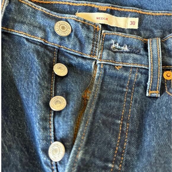 Levi's Wedgie Fit Ankle High Rise Jeans Dark Wash Women's Size 30 - Picture 7 of 10